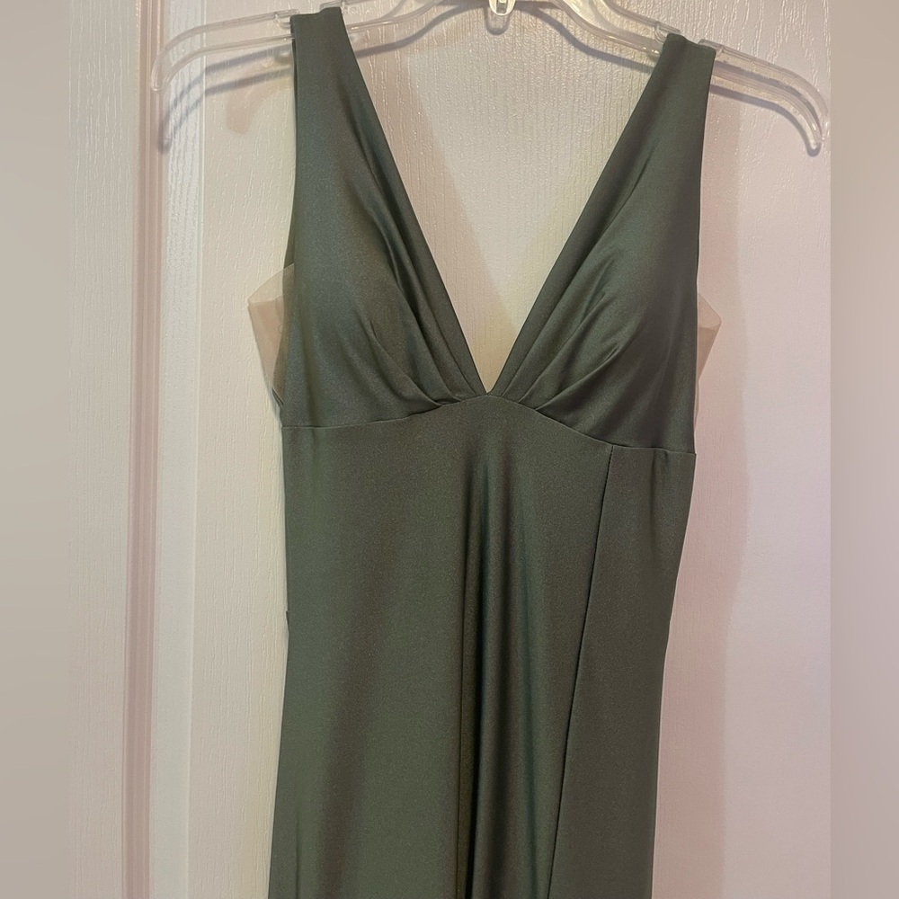 Jessica Angel Prom Dress 
style 2641
Colour RUSTY OLIVE
Size XS